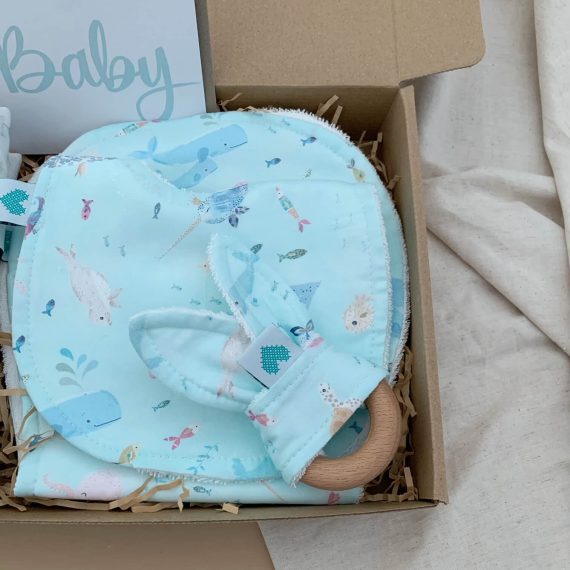 baby gift box under the sea right side