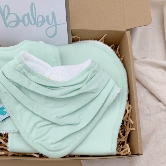 Newborn Gift Set Mint Right Side